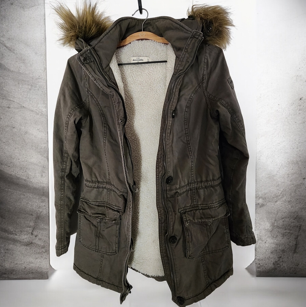 Abercrombie Kids Girl's XL Parka-Olive Green Sherpa Lined Jacket Fits Women XS/S